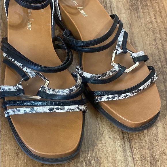 Essex lane Black and Brown python print Sandals size 9.5 - Picture 5 of 10